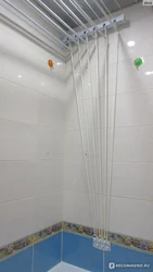 Hamam fotosunda paltar ipləri