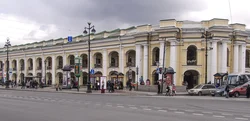 Gostiny Dvor station photo