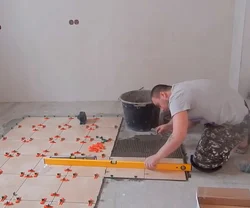 Фота цёплых падлог на кухні