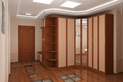 Гардероби кунҷӣ дар долон Хрущёв акс