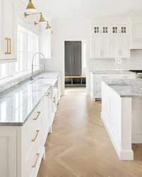 White kitchen white floor photo