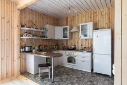 Интерьер маленькой кухни в доме фото эконом класса