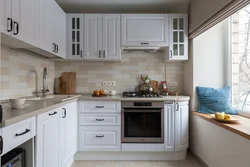 Kitchen design 6m2 white