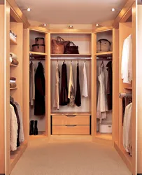 DIY Dressing Room Design