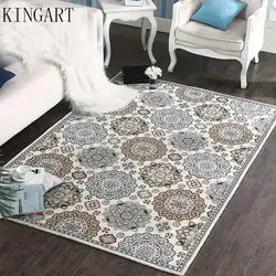 Qonaq otağında böyük xalçalar fotoşəkil