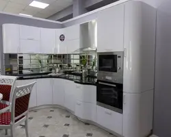 Ас үйлер бұрыштық фотосуретті шақырады