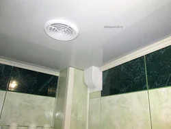 Вентыляцыя на столі ў ваннай фота