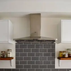 Tiles under the hood in the kitchen photo