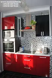 Маленькія кухні з пеналам дызайн