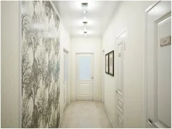 Wallpaper in the hallway photo in the apartment inexpensively