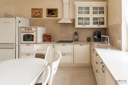 White and cream kitchens in interiors