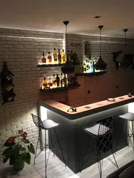 Барные стойки в интерьере кухни в стиле лофт