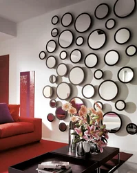 Decorating the living room interior