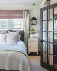 Small bedroom designs with one door and one window