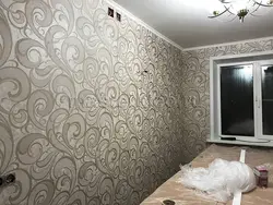 Wallpapering the living room photo