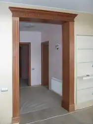 Kvartirada eshik teshiklarining fotosurati