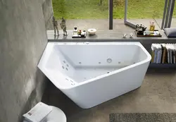 Фота ванны з нестандартнай ваннай