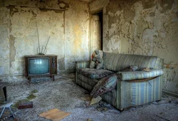 Living room design for the poor