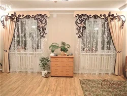 Bir pərdə ilə oturma otağı üçün pərdələrin fotoşəkili