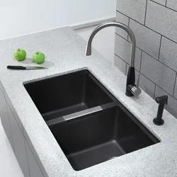 Mətbəx Interyerində Ikiqat Lavabo