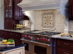 Klassik plitkali oshxona uchun backsplash dizayni