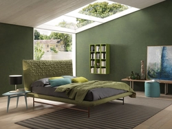 Bedroom design in olive tones