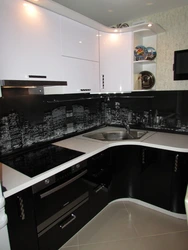 Photo of black kitchen top white