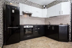 Photo of black kitchen top white