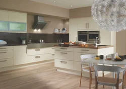 What colors goes with beige in the kitchen interior