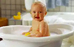 Hammomdagi chaqaloq fotosuratlari