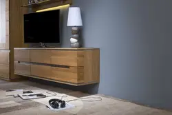 Qonaq otağında uzun şkaf interyerdə müasir fotoşəkil