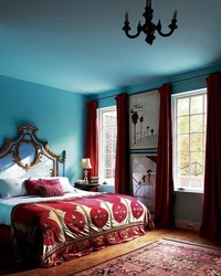 Colored wall in the bedroom photo