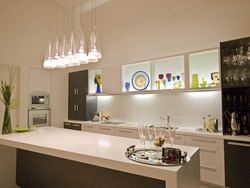 Лампаҳо барои ошхона дар болои акс countertop