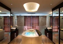 Bathroom design with bathtub in the middle