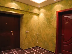 Hallway made of decorative plaster, photo of flowers