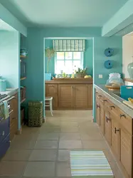 Ошхона бо оҳангҳои turquoise сурат дохилӣ