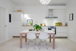 Photo of a kitchen without wall cabinets