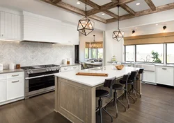 Kitchen with island photo in the interior