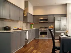 Colors combined with gray in the kitchen interior