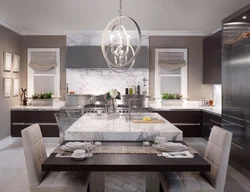 Colors combined with gray in the kitchen interior