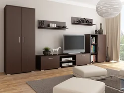 Рангҳо дар якҷоягӣ бо wenge дар дохили ҳуҷраи меҳмонхона акс