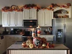 Decorating the kitchen interior