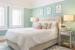 Photo of painted walls in the bedroom photo