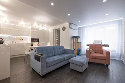 Photo of suspended ceilings in a studio apartment