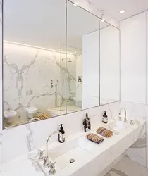 Mirror bathroom design photo