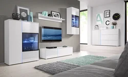 Интерьер фотосындағы қонақ бөлмеге арналған заманауи жәшіктер