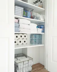 Storage in the bathroom photo how to organize