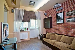 Интерьер гостиной с балконной дверью фото