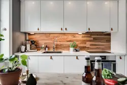 Ошхона бо countertops ҳезум назар аксҳои воқеӣ