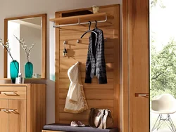 Do-it-yourself wooden hallway photo